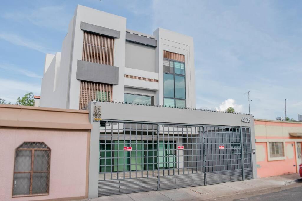 Loft Lujoso Y Moderno Con Cama King En Centrico Historico Lägenhet Durango Exteriör bild